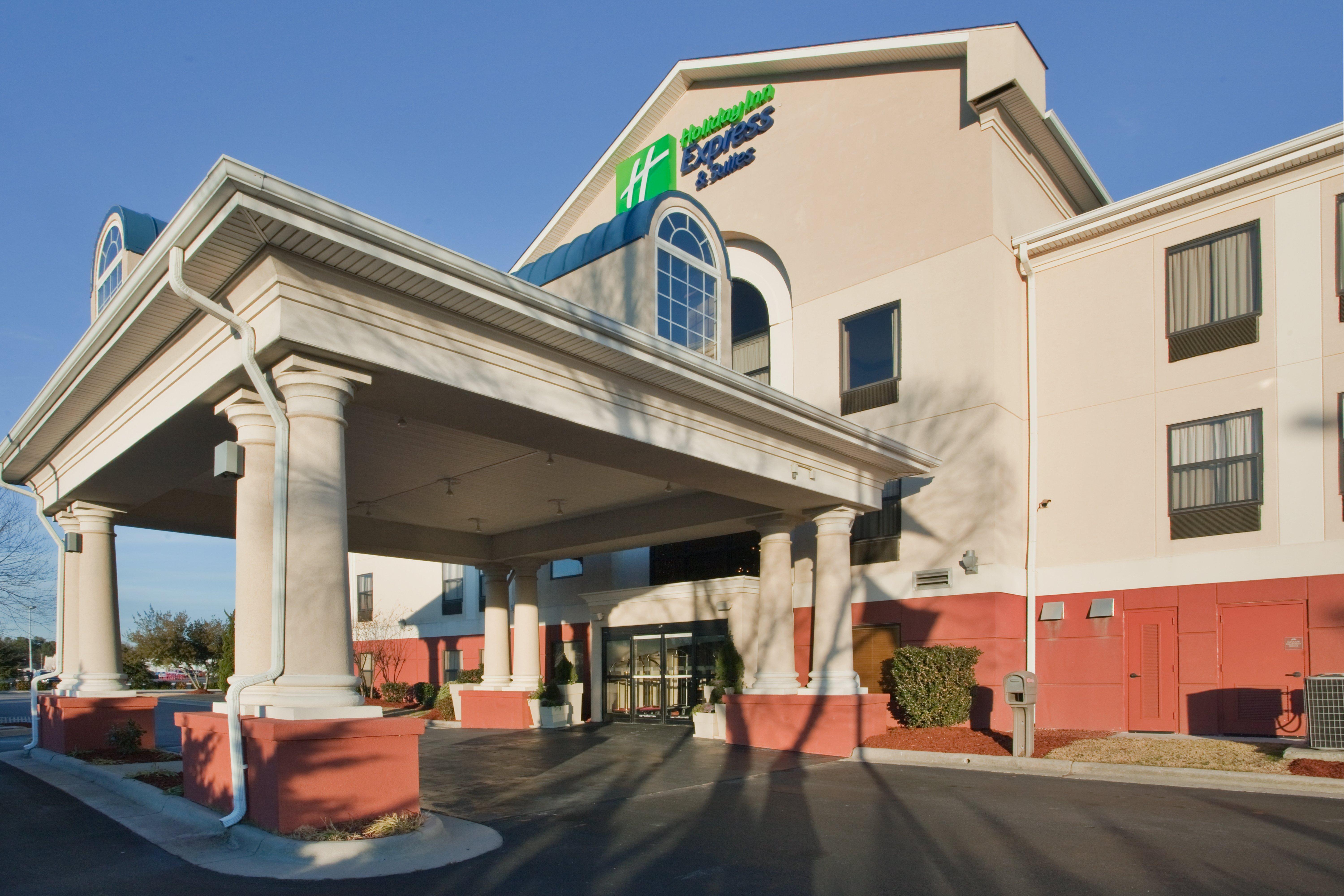 Holiday Inn Express Hotel & Suites Laurinburg By Ihg Экстерьер фото